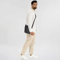 Boss New Crosstown Umhängetasche Leder 24 cm