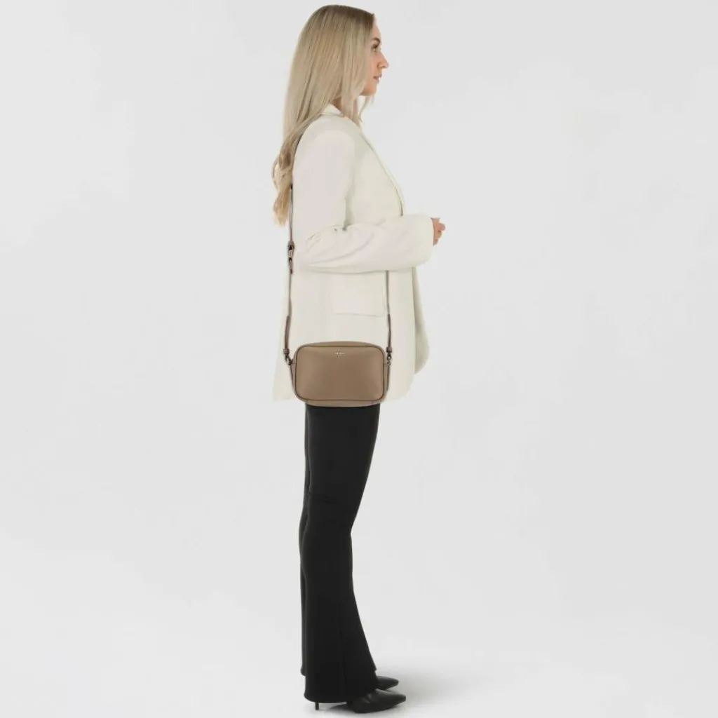 New Boss Sandy Umhängetasche 20 cm open brown