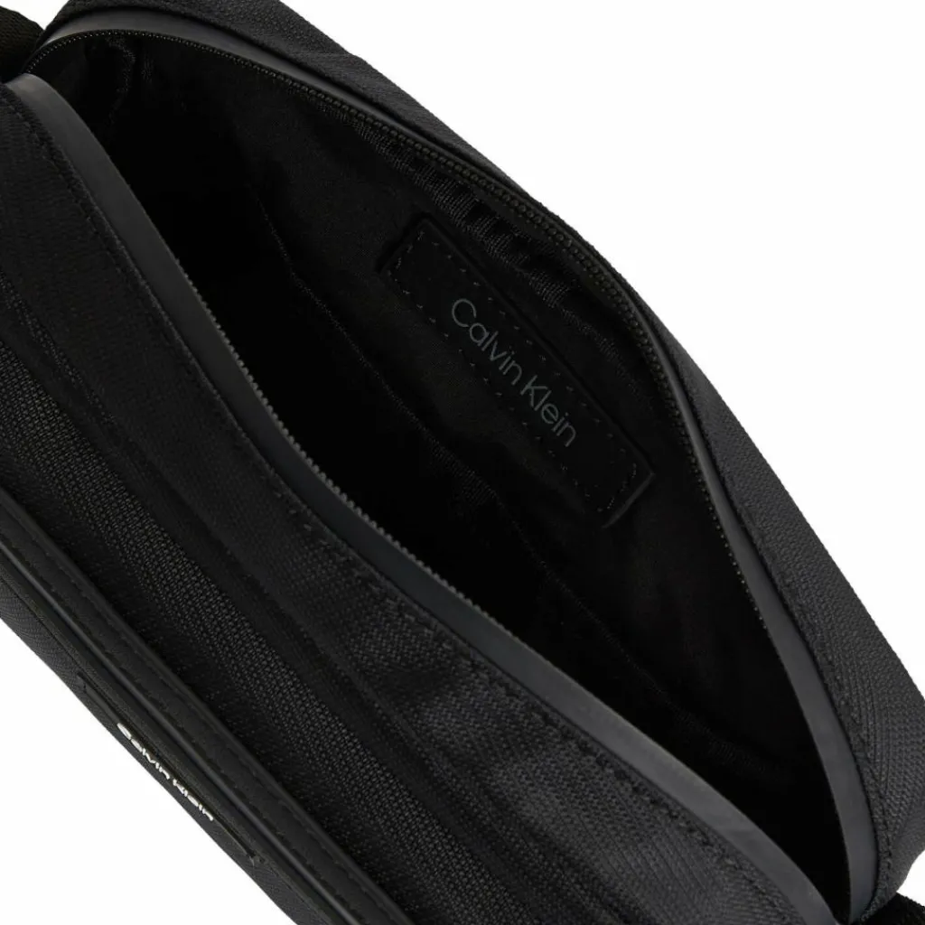 Calvin Klein CK Essential Umhängetasche 21 cm