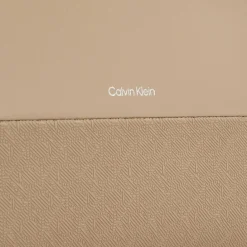 Calvin Klein CK Mixmedia Schultertasche 23 cm