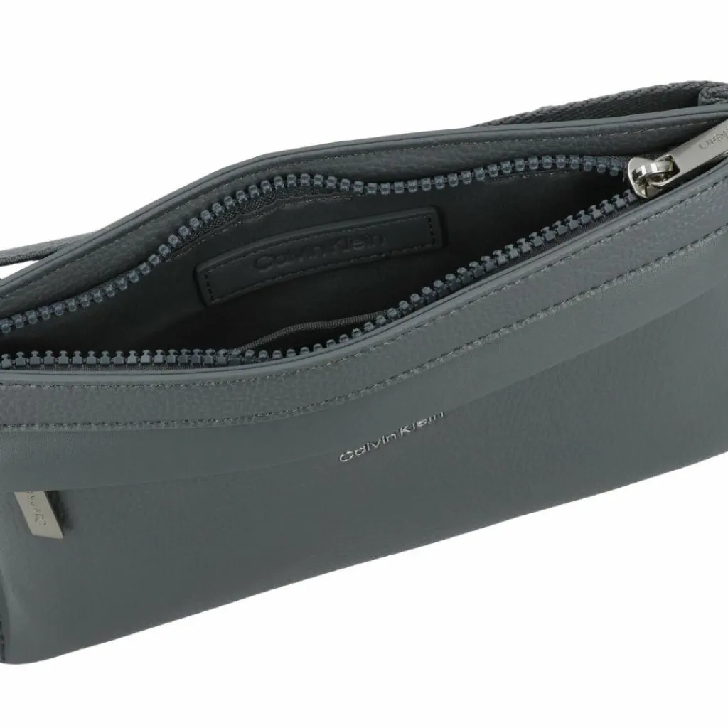 Outlet Calvin Klein CK Mixmedia Gürteltasche 24 cm blue