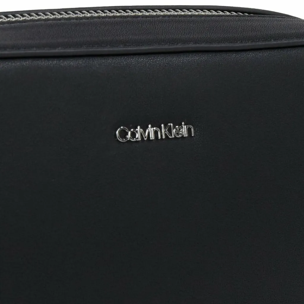 Calvin Klein CK Mixmedia Umhängetasche 22 cm