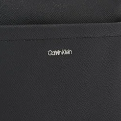 Calvin Klein Schultertaschen<CK Must Schultertasche 22 cm black