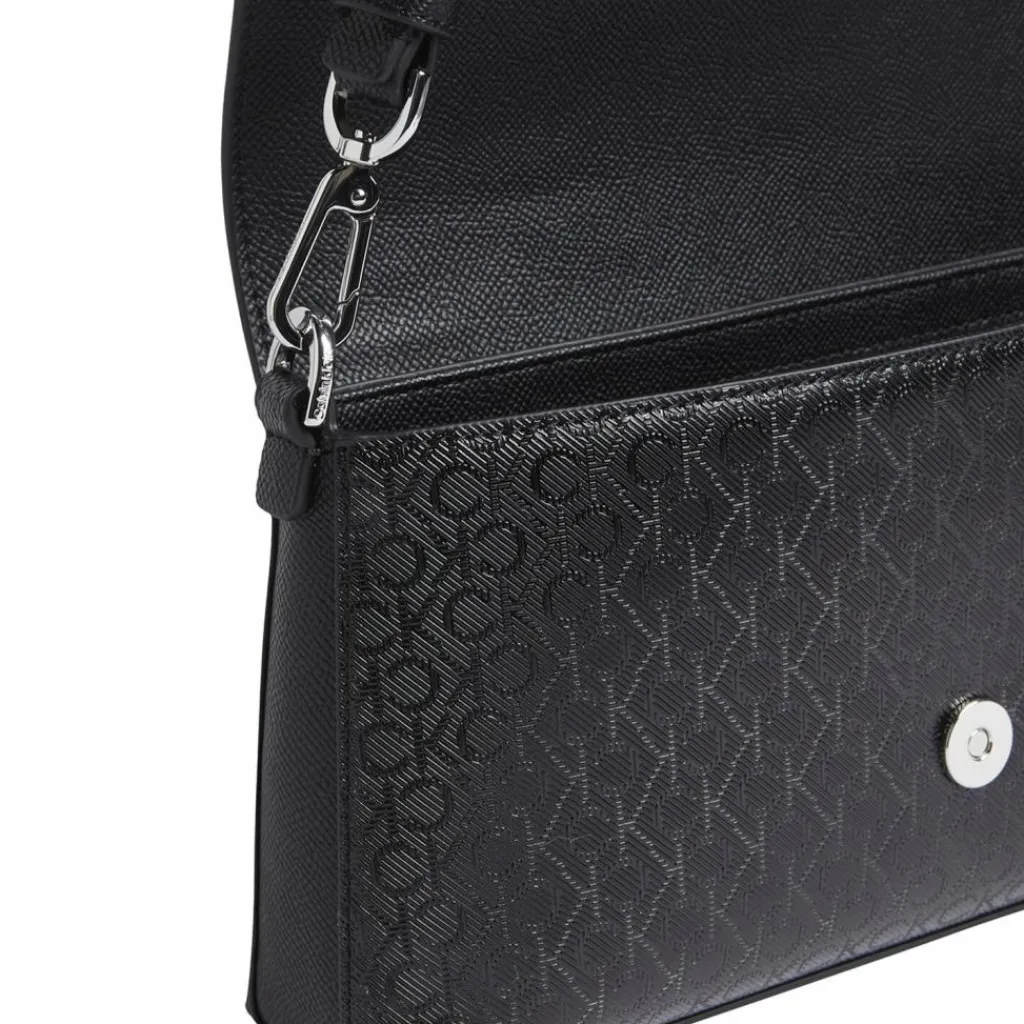 Online Calvin Klein CK Must Schultertasche 28 cm black