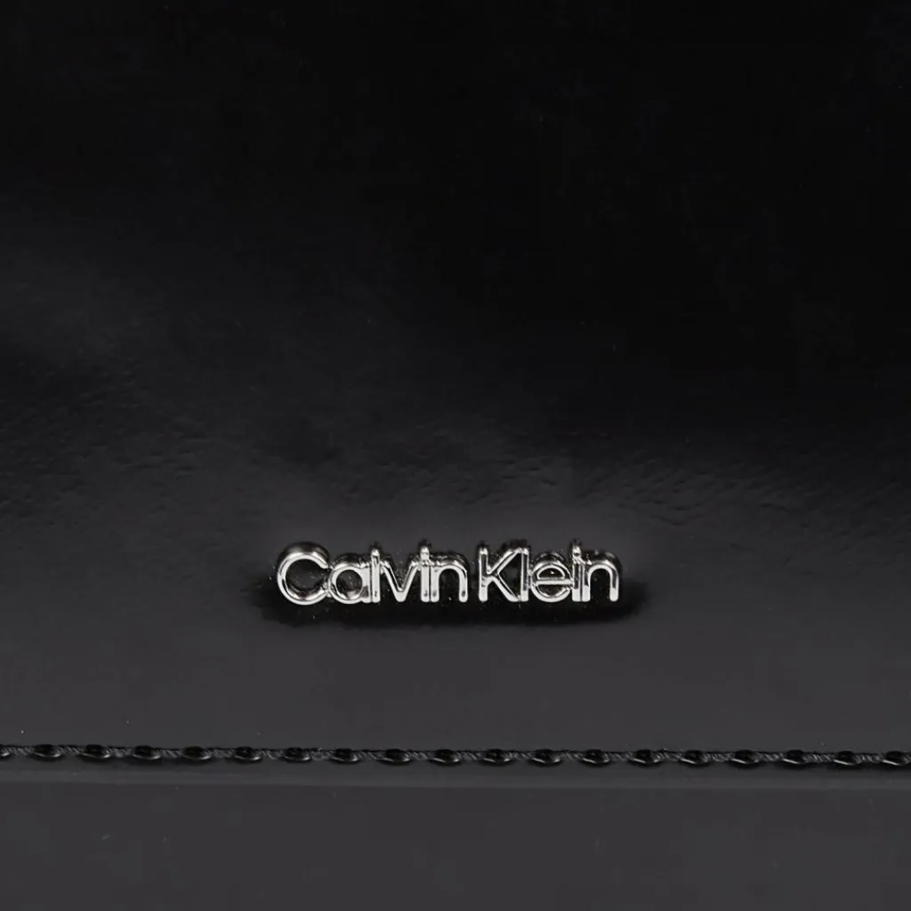 Calvin Klein CK Must Schultertasche 27 cm