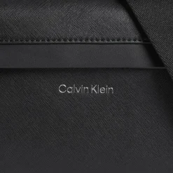 New Calvin Klein CK Must Umhängetasche 20.5 cm black