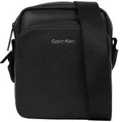 Calvin Klein Umhängetaschen<Ck Must Umhängetasche 16 cm ck black