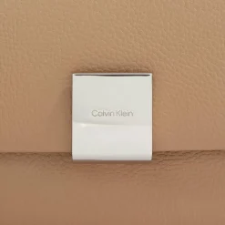 Calvin Klein CK Plaque Mini Bag Umhängetasche 17.5 cm