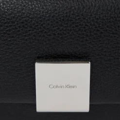 Calvin Klein CK Plaque Mini Bag Umhängetasche 17.5 cm