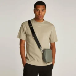 Calvin Klein Umhängetaschen<CK Sleek Umhängetasche 13 cm tarmac