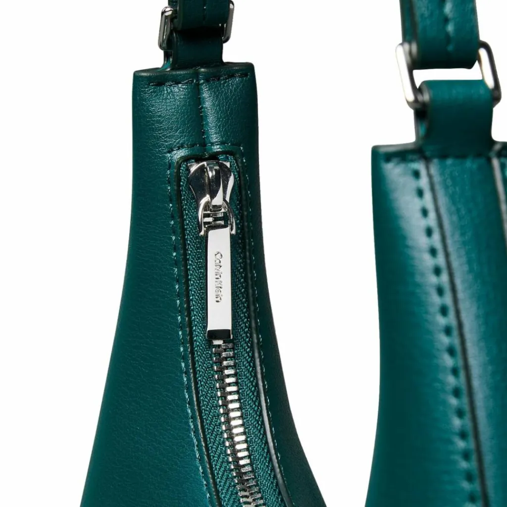 Hot Calvin Klein Foil Schultertasche 29 cm green