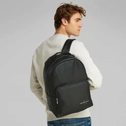 Calvin Klein Jeans Mono Logo Daypack 40 cm Laptopfach