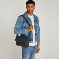 Calvin Klein Jeans Over Webbing Messenger 29 cm