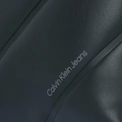 Calvin Klein Jeans Henkeltaschen<Quilted Handtasche 25 cm black