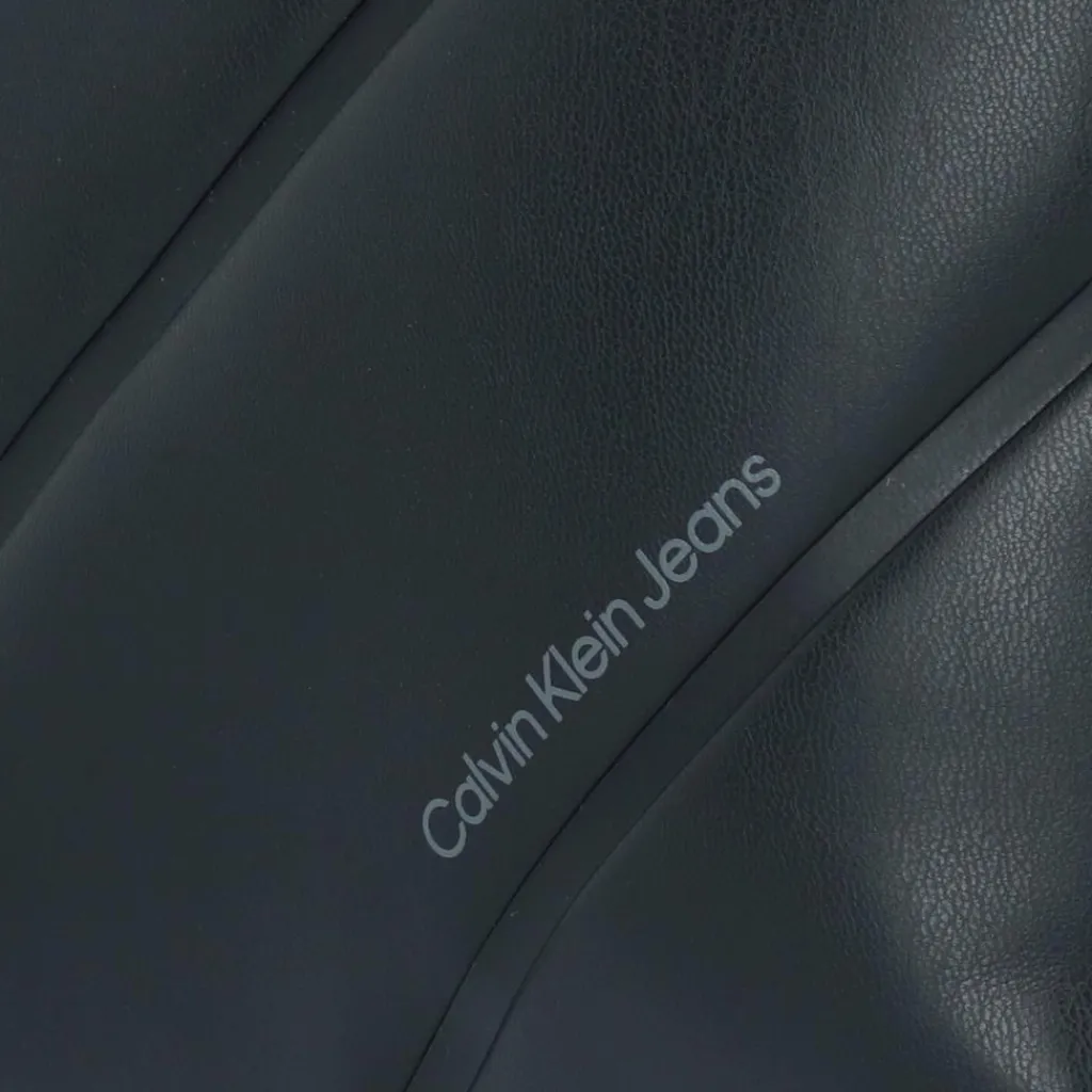 Calvin Klein Jeans Henkeltaschen<Quilted Handtasche 25 cm black