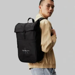 Calvin Klein Jeans Daypacks<Sport Essentials Daypack 28 cm Laptopfach black