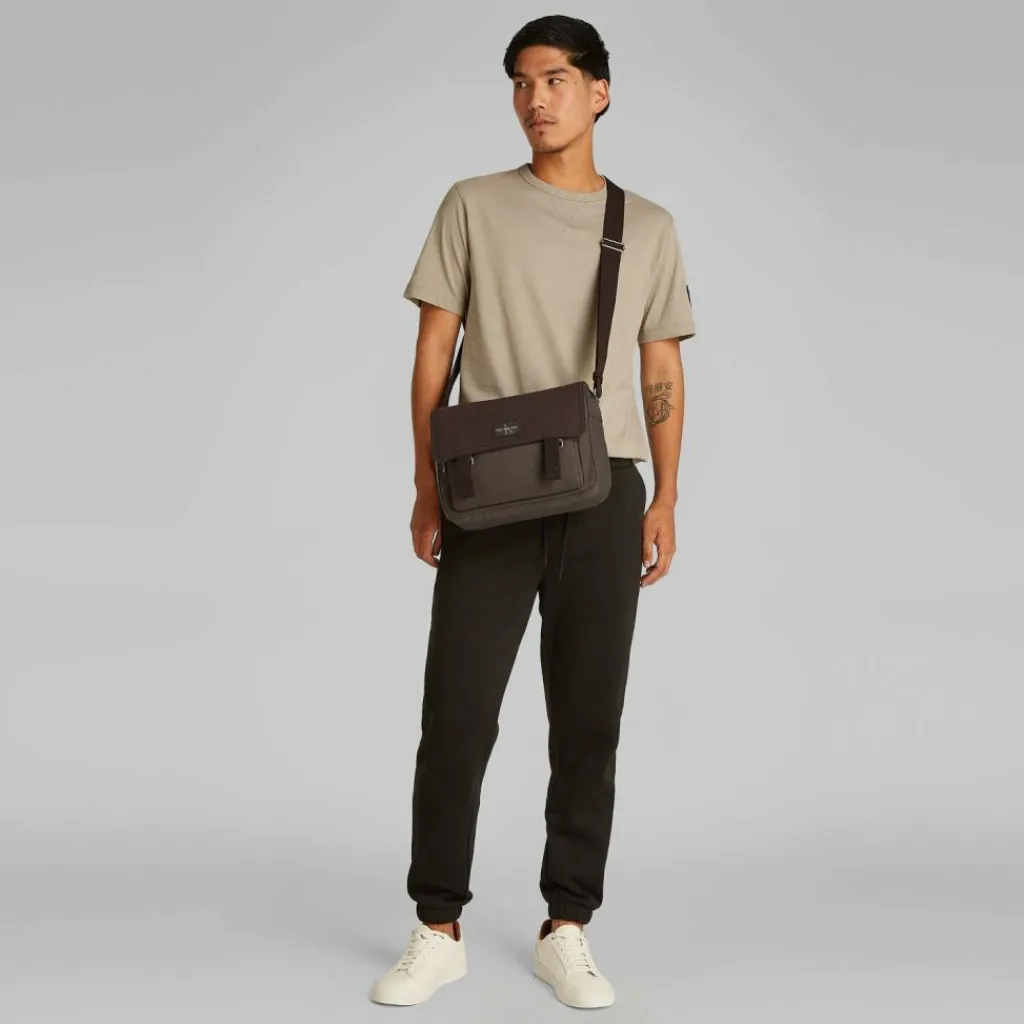 Calvin Klein Jeans Messenger Bags<Workwear Messenger 30 cm grey