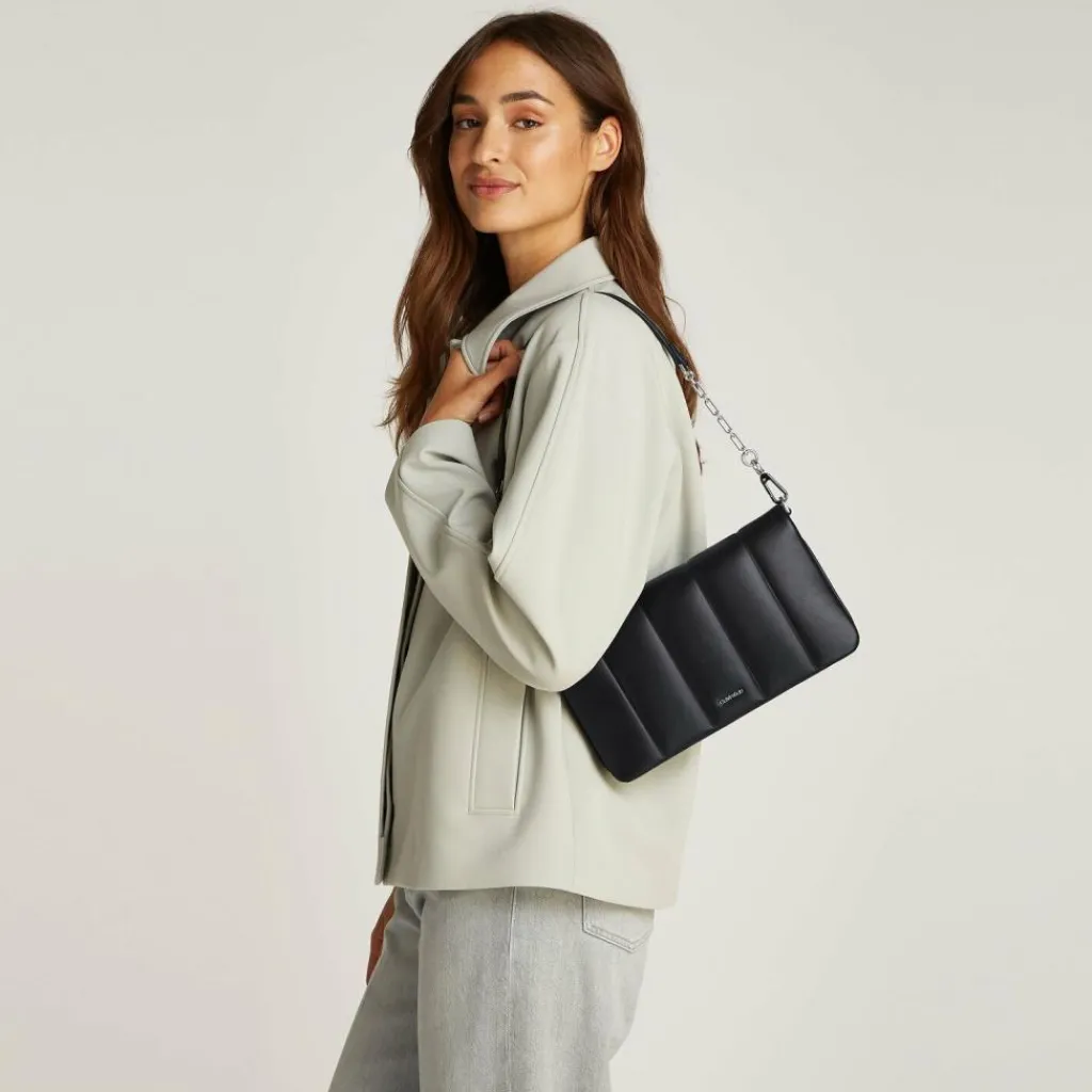 Calvin Klein Line Quilt Schultertasche 28 cm