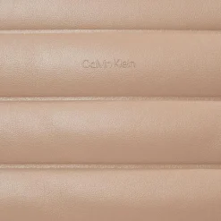 Clearance Calvin Klein Line Quilt Schultertasche 38 cm chanterelle