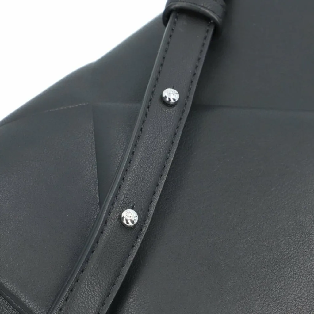 Calvin Klein Quilt Umhängetasche 27.5 cm