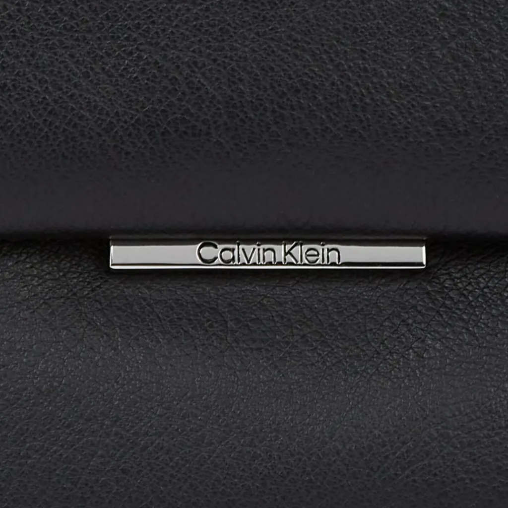 Calvin Klein Henkeltaschen|Schultertaschen<Schultertasche 30 cm ck black