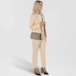 Coccinelle Henkeltaschen|Schultertaschen<Boheme Schultertasche Leder 27 cm warm taupe-rosette