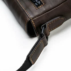 Farmhood Nashville M Umhängetasche Leder 21 cm