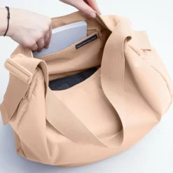 Discount GOT BAG Curved Bag Monochrome Schultertasche 46 cm pearl