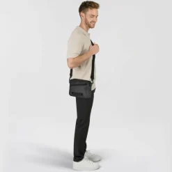 Hugo Umhängetaschen<HUG Umhängetasche 22 cm black