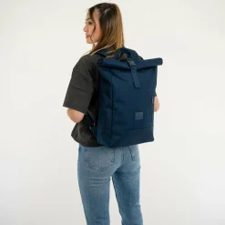 Discount Johnny Urban Eco Series Robin Medium Daypack 41 cm Laptopfach dark blue