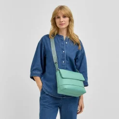 Jost Umhängetaschen<Bergen Umhängetasche 26 cm lagoon