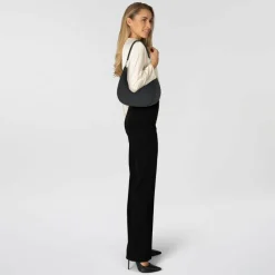 Lacoste Henkeltaschen|Schultertaschen<Core Essentials Daily City Schultertasche 35 cm noir