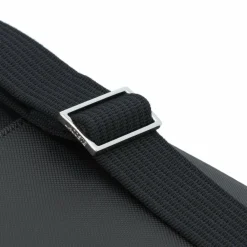 Lacoste Umhängetaschen<Core Essentials Men S Classic Umhängetasche 25 cm noir