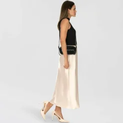 New Patrizia Pepe Umhängetasche Leder 21 cm nero jet