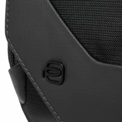 Piquadro S140 Umhängetasche 26 cm