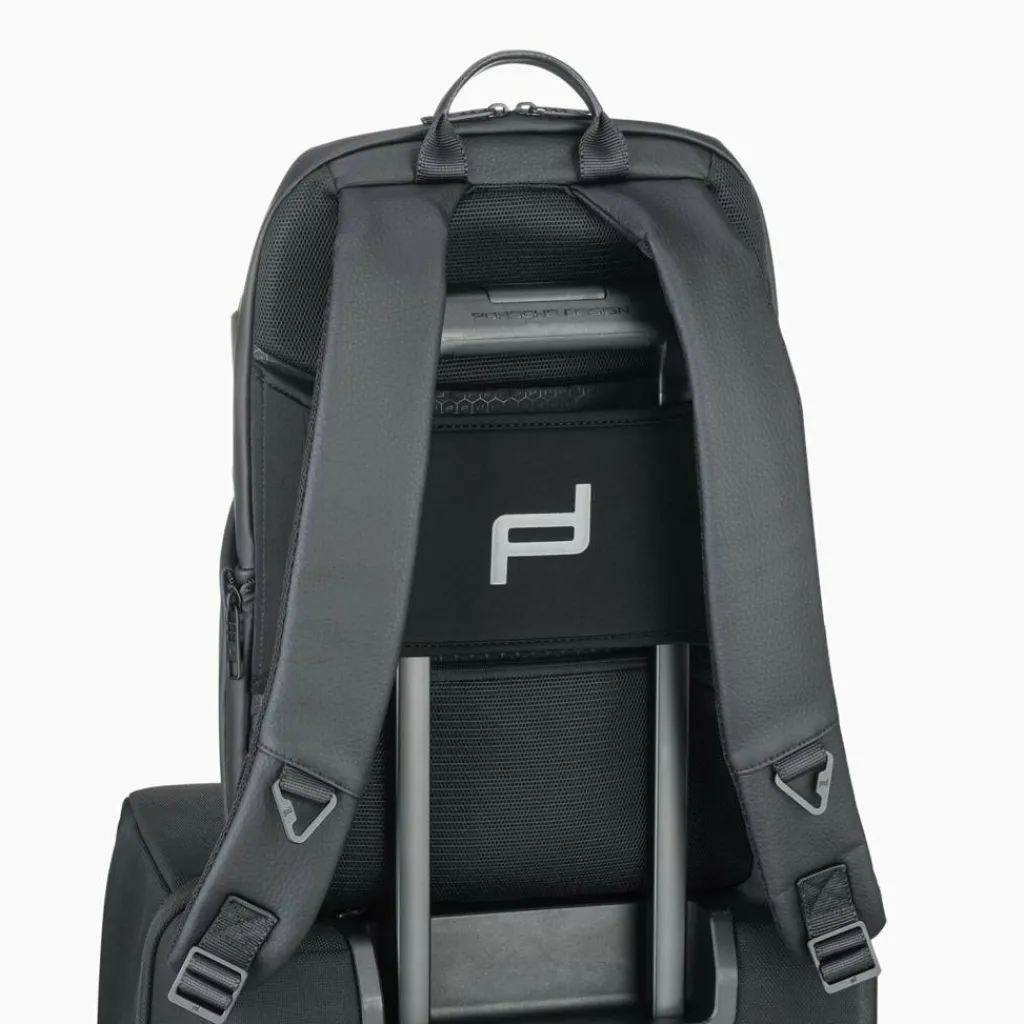Discount Porsche Design Urban Eco Daypack Leder 40 cm Laptopfach black