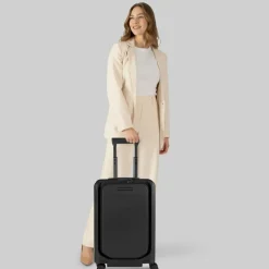 Outlet Porsche Design Voyager 3.0 4 Rollen Kabinentrolley S 55 cm Laptopfach mit Dehnfalte black