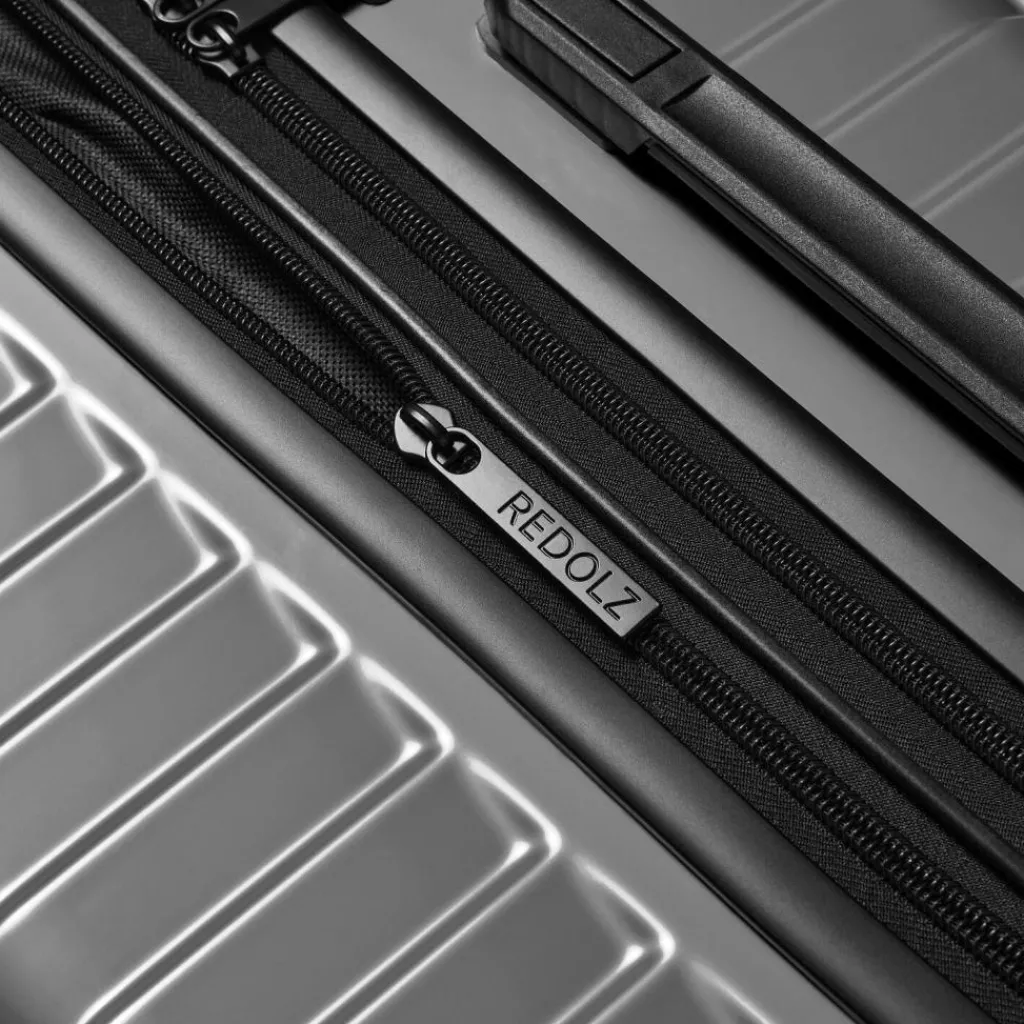 Redolz Essentials 18 4 Rollen Trolley 66 cm mit Dehnfalte