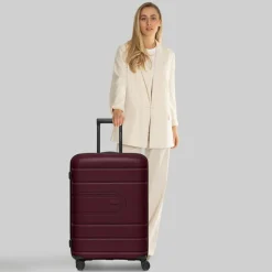 Best Redolz Essentials 11 4 Rollen Trolley 66 cm mit Dehnfalte burgundy