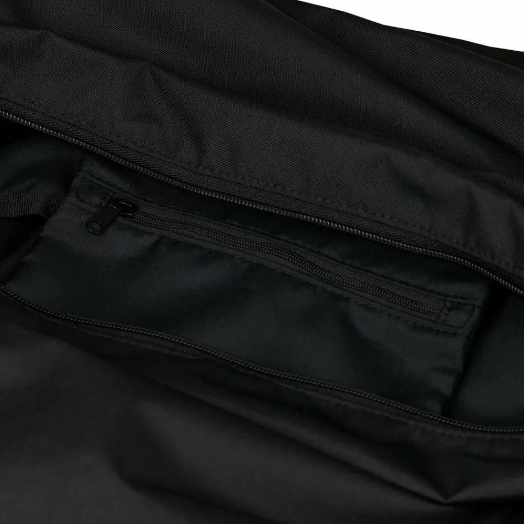 Best Satch Sporttasche 44.5 cm nordic black