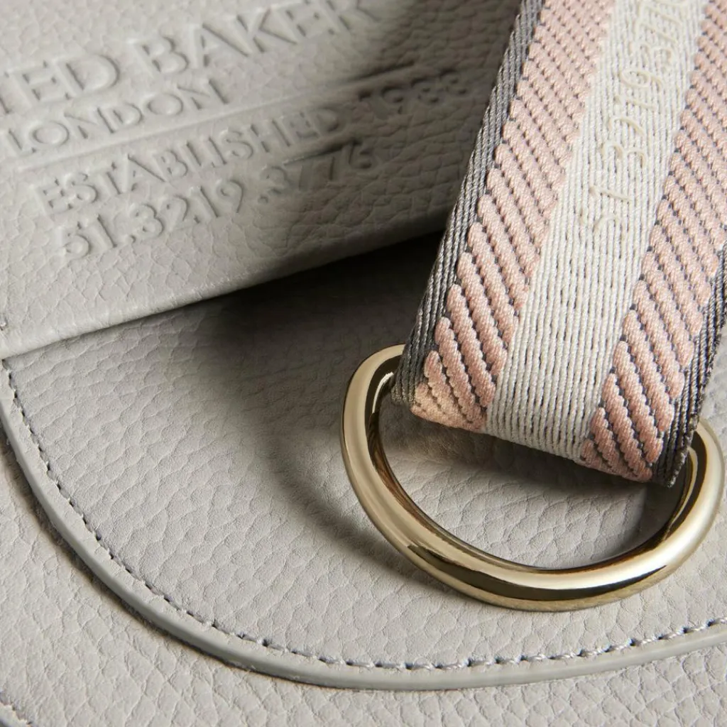 Ted Baker Daliai Schultertasche Leder 22 cm