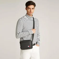 Tommy Hilfiger Jeans Umhängetaschen<TJM Daily Umhängetasche 22 cm black