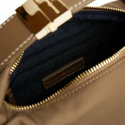 Tommy Hilfiger Henkeltaschen<TH Go Handtasche 28 cm nordic taupe