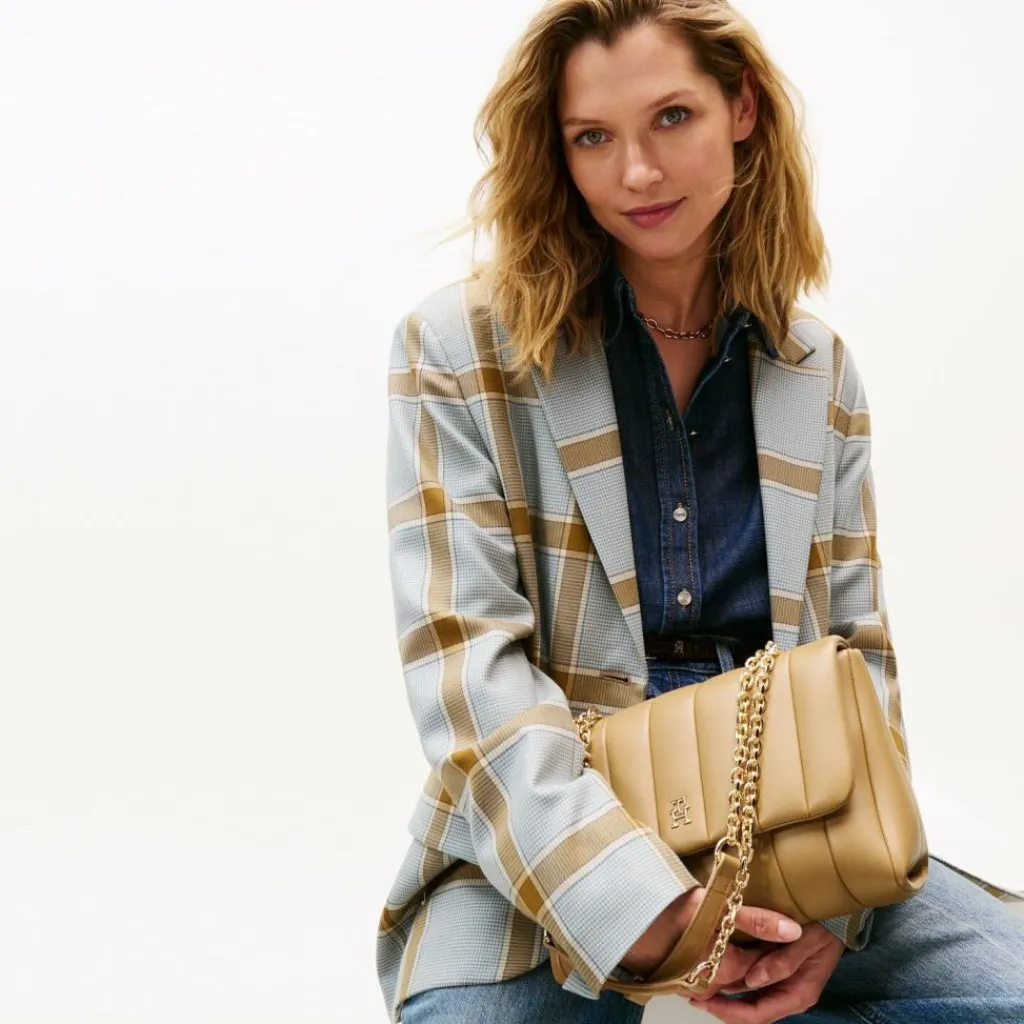 Tommy Hilfiger Schultertaschen<TH Grace Schultertasche 30 cm khaki